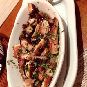 Pulpo a la brasa
