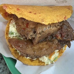 Lomo de Cerdo con Ensalada de Gallina