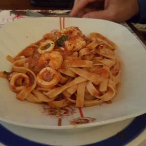 Linguini Frutti Mar