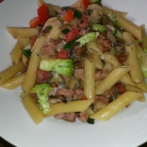 penne di salsiccia.. muy bueno