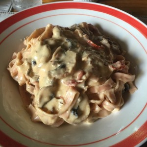 Fettuchini Nostra Mamma al Funghi