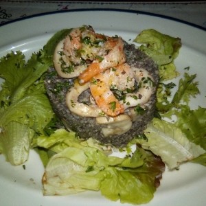 ensalada tibia de couscous y frutos del mar