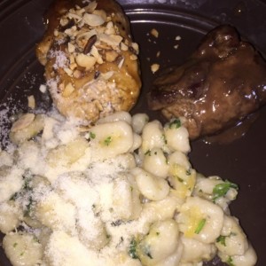 Dueto di Carne e Pollo.