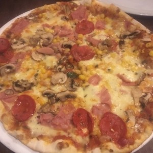 pizza 4 estaciones