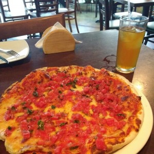 pizza filleto y papelon con limon