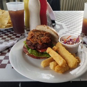 Hamburguesa keru pana 