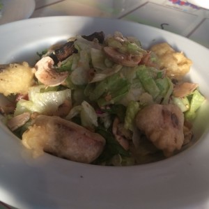 ensalada trio de hongos