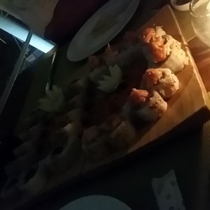 kenyi roll y bravo roll