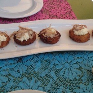 Arepitas de chicharron