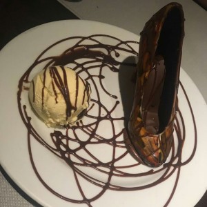 tacon de chocolate con helado