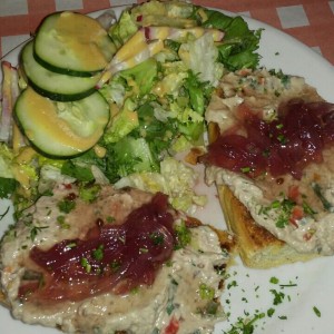 Tartin de Sardina y Mermelada de Cebolla Caramelizada