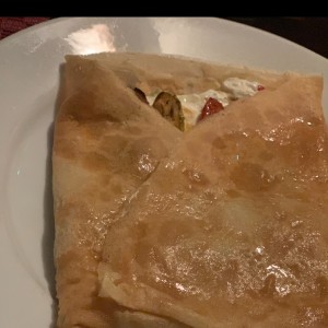 crepe de tomates secos berenjenas un toque de miel y queso de cabra