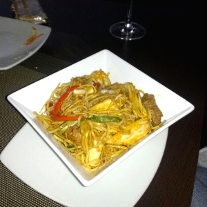 Tallarines al wok del dia