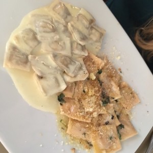 Raviolli Mixto