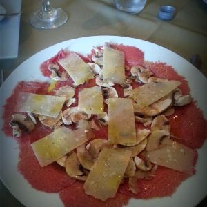 Carpaccio de lomito