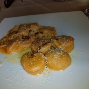 Ravioli de auyama y gnocci de batata y ciruela