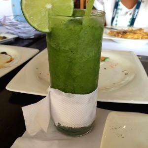 Limonada frappe con albahaca, lo mejor!!