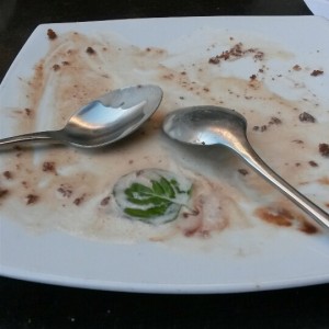 Brownie con helado, tan buena que no da tiempo de tomar la foto!