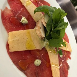 Carpaccio de lomito