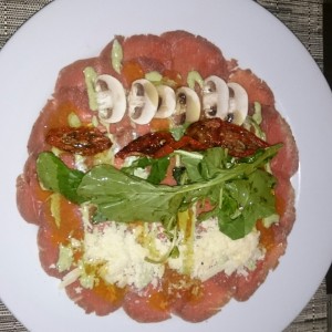 Carpaccio de lomito 