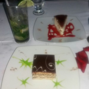 opera y torta de queso  