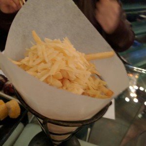 Papas con aceite trufado