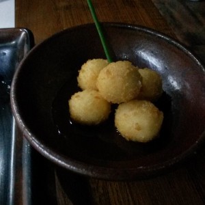 Croquetas de queso de cabra