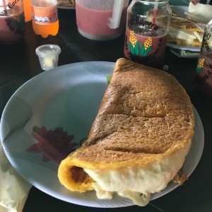 Cachapa con doble queso