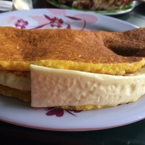 cachapa grande con queso
