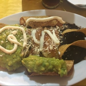 Plato Mixto 6 unidades
