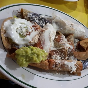 Plato super mixto 9