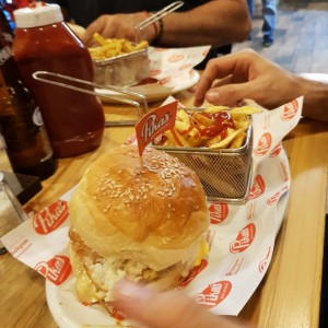 Hamburguesa Pikas