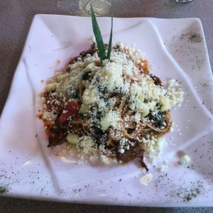 pasta con lomito