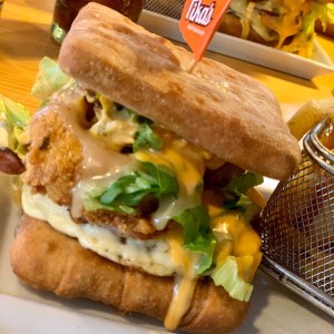 Tequeburguer, muy buena