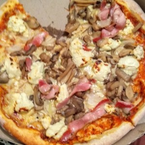 pizza Philadelphia familiar