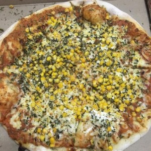 pizza con maiz