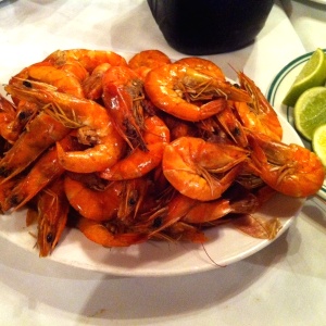 Las famosas gambas sancochadas...