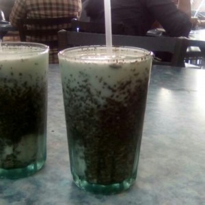 yogurt con hierbabuena