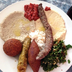 Plato mixto