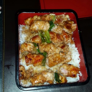 Pollo Yakitoridon