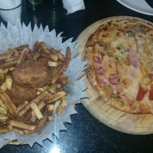 pollo a la canasta y pizza 4 estaciones