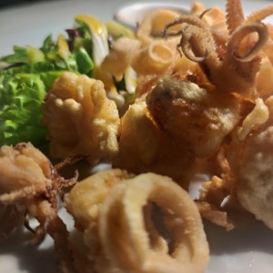 Frito mixto de fruto de mar