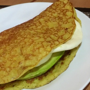 Cachapa Aguacate & Telita 
