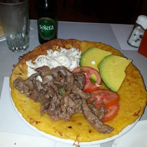 Cachapa a la Llanera