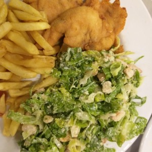 pollo a la canasta con ensalada cesar