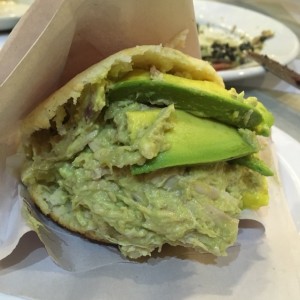 arepa reina pepiada