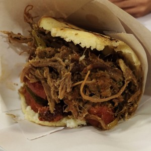 Carne Mechada con Chorizo 