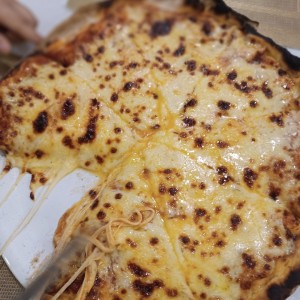 la pizza si estuvo buena 