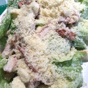 Ensalada Cesar Con Pollo