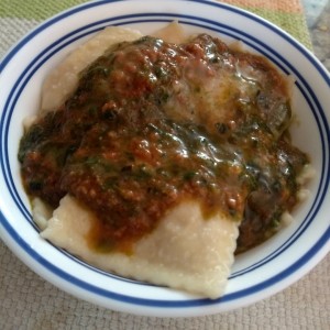 Raviolis con Salsa Rica